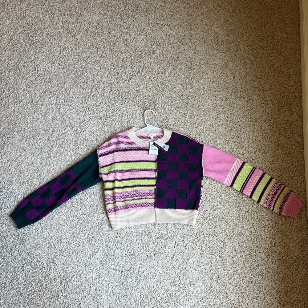 Colorful Patterned Knit Sweater - Picture 4 of 4